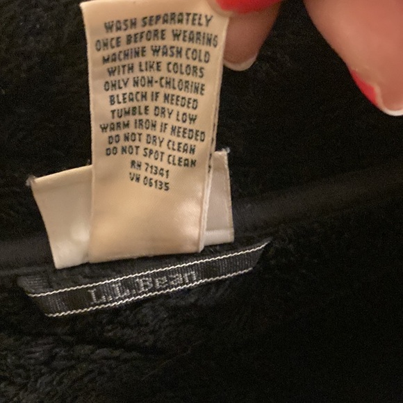 Gently used LL bean winter coat - Picture 3 of 7